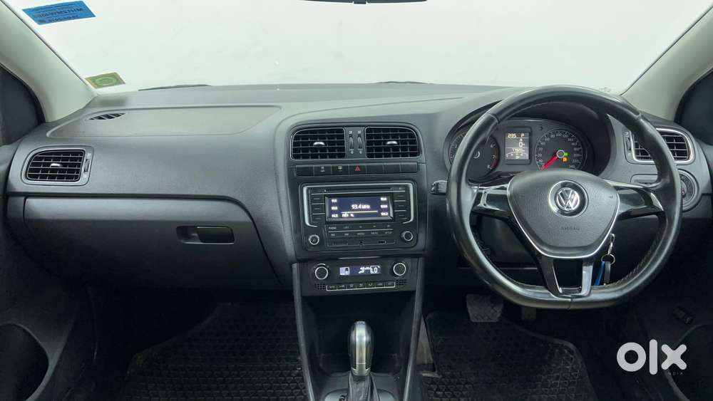 Volkswagen Vento 1.2 Tsi Comfortline At, 2016, Petrol