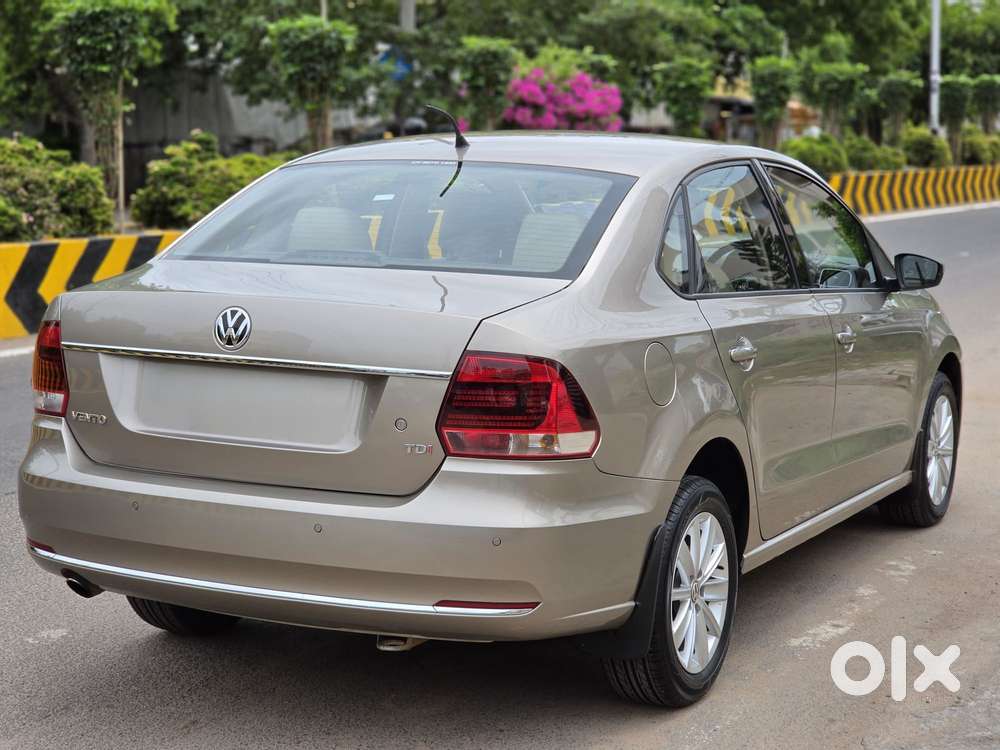 Volkswagen Vento 1.5l Tdi Highline Plus At Diesel, 2016, Diesel