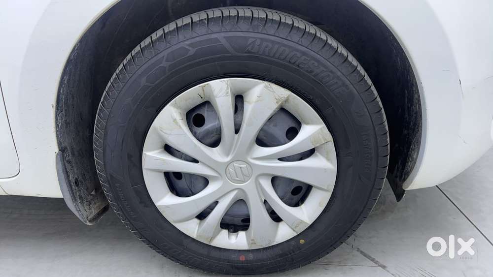 Maruti Suzuki Swift Amt Vvt Vxi, 2019, Petrol