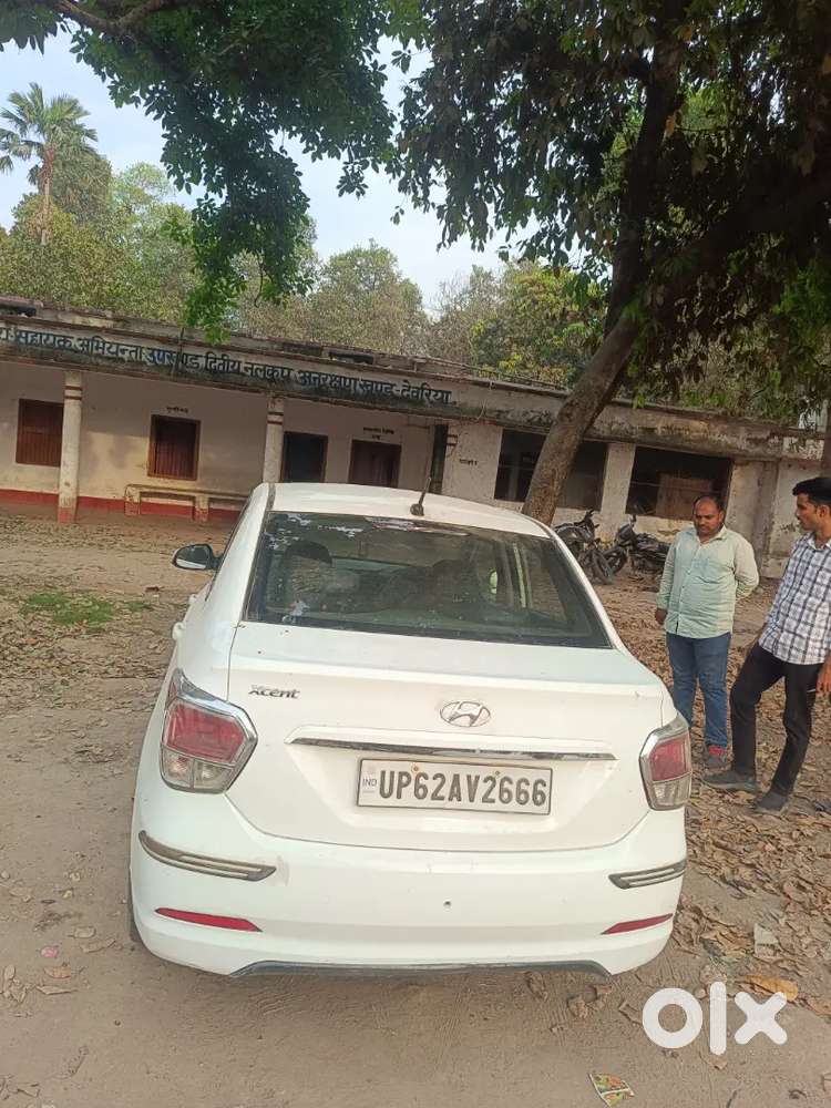 Hyundai Xcent 2015 Diesel 81000 Km Driven Urgent Sale