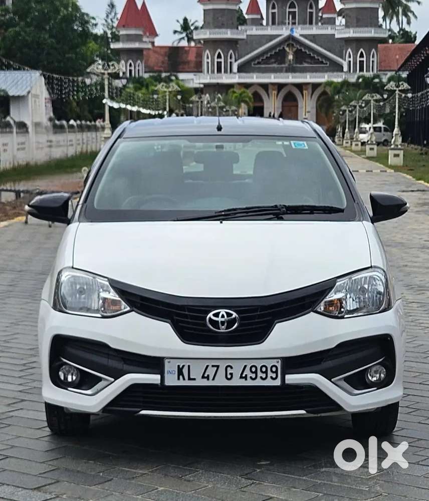 Toyota Etios Liva 2017 Petrol 33000 Km Driven