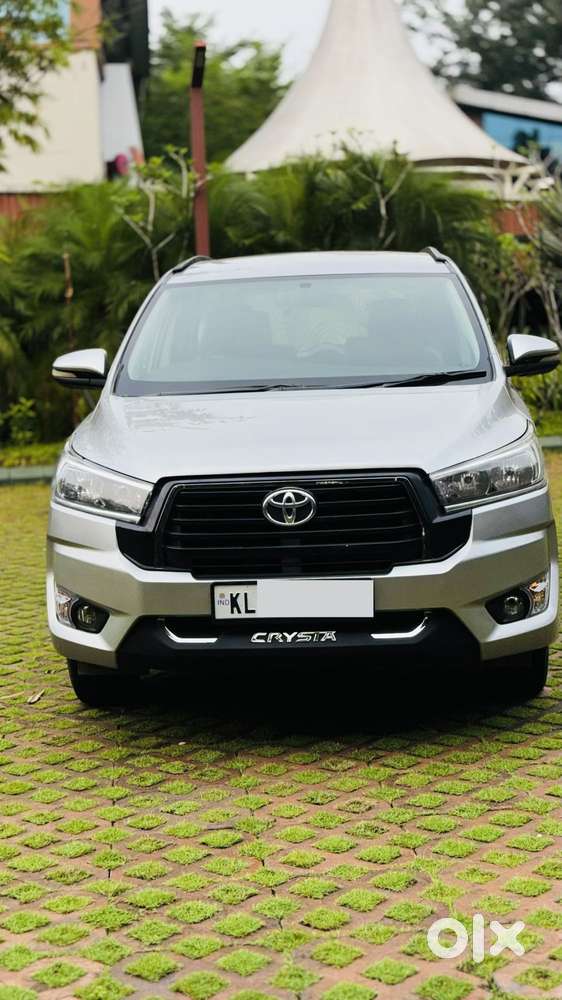 Toyota Innova Crysta 2.4 G Mt, 2017, Diesel