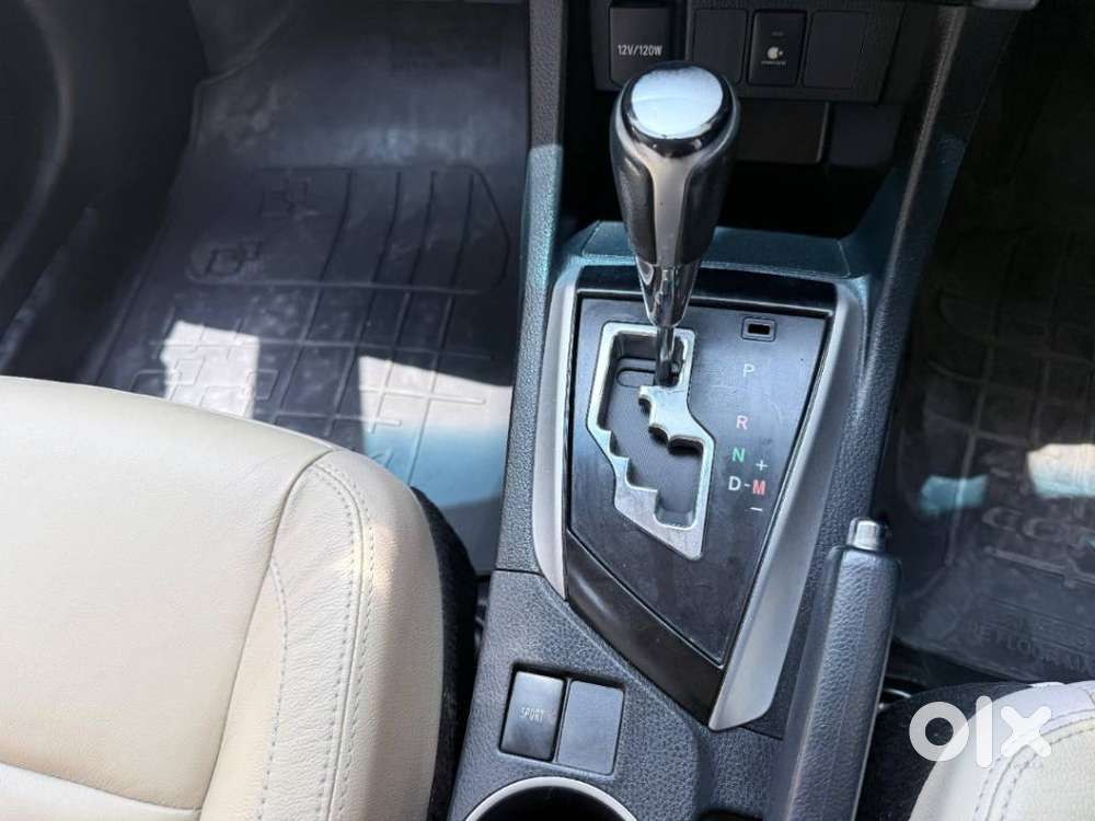 Toyota Corolla Altis 2013-2017 Vl At, 2017, Petrol