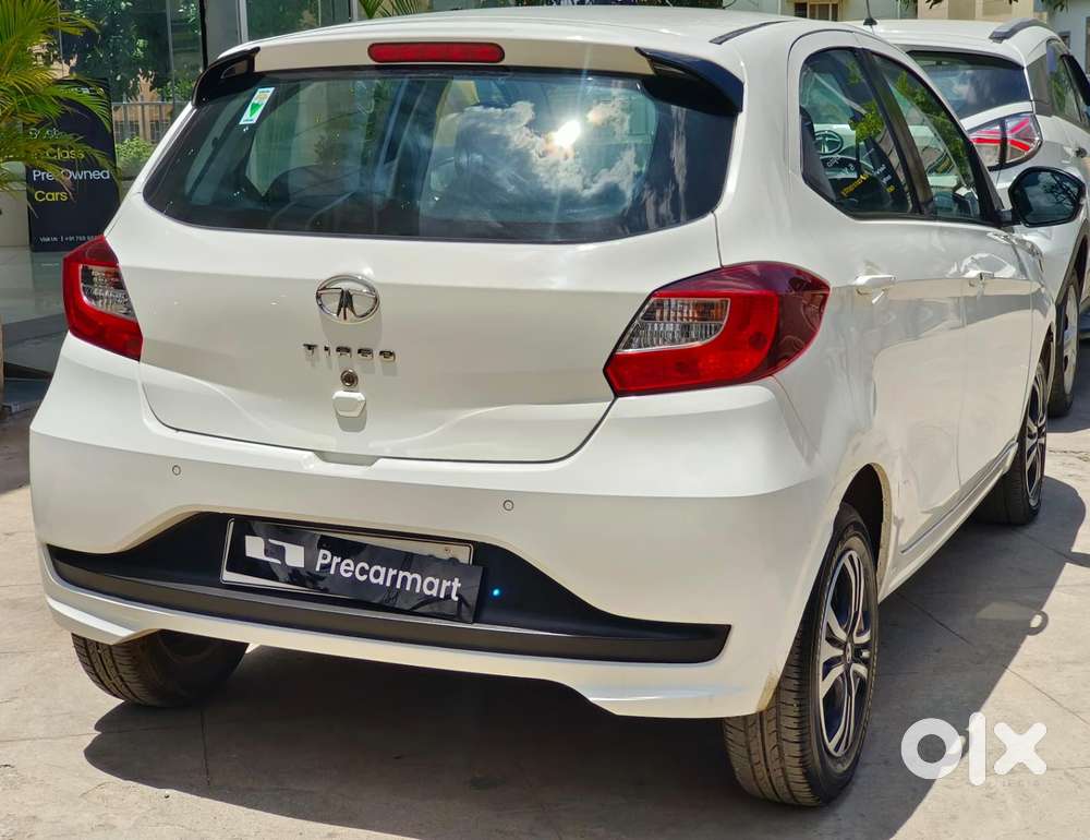 Tata Tiago, 2022, Petrol