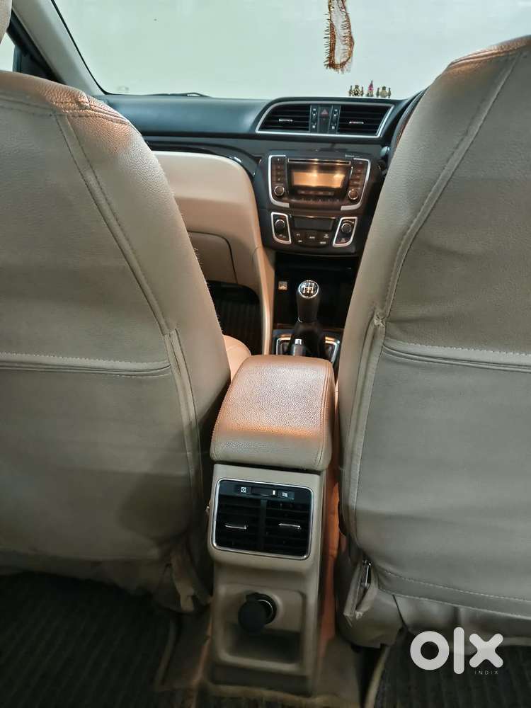 Maruti Suzuki Ciaz Zxi, 2015, Petrol