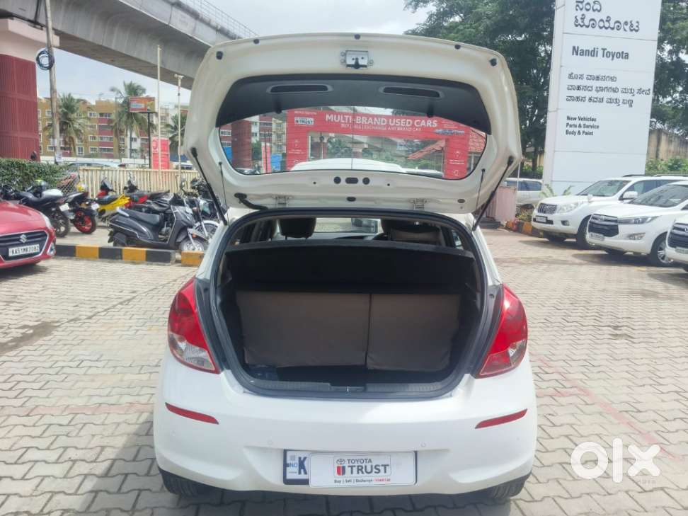 Hyundai I20 Sportz 1.4 Crdi, 2014, Diesel