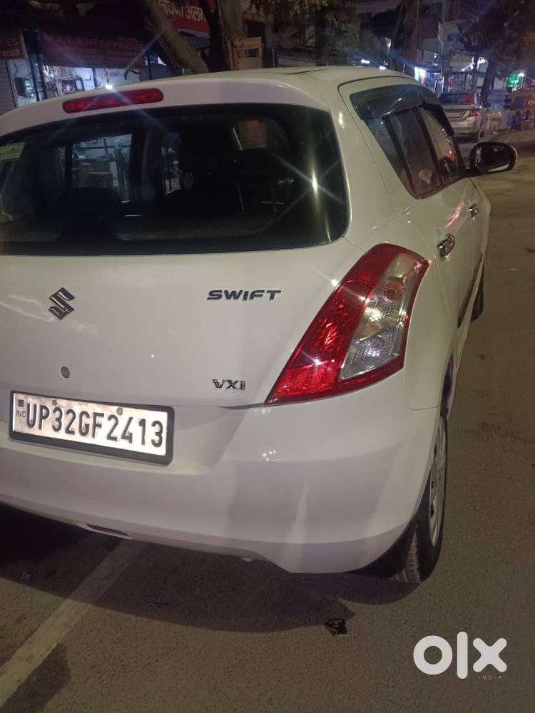 Maruti Suzuki Swift 1.2 Vxi (o), 2015, Petrol