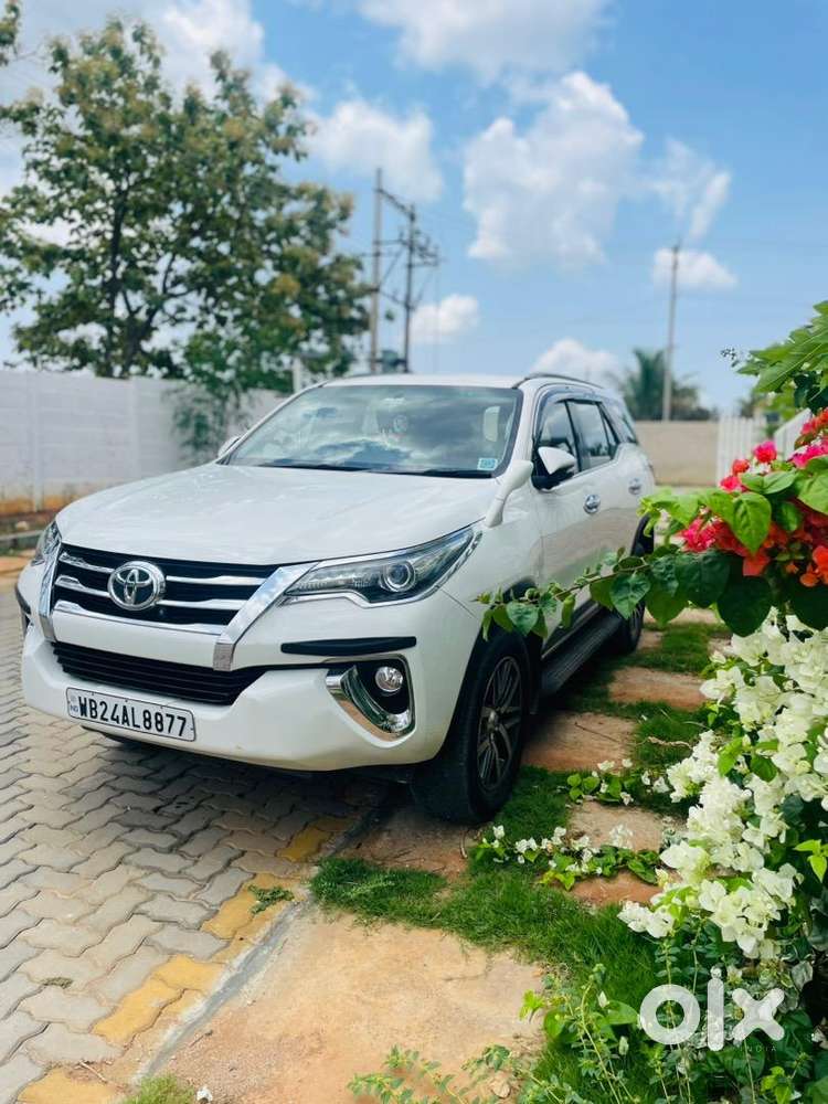 Toyota Fortuner 2017 Diesel 4*4 Manual Less Driven