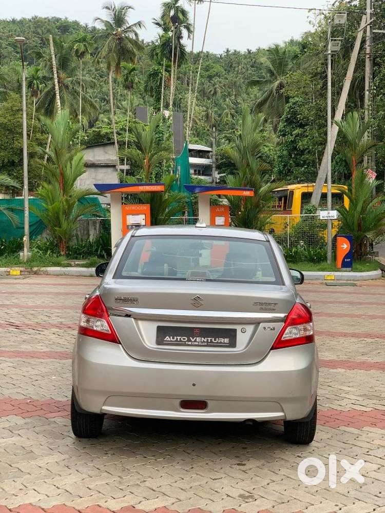 Maruti Suzuki Swift Dzire 1.2 Vxi Bsiv, 2012, Petrol
