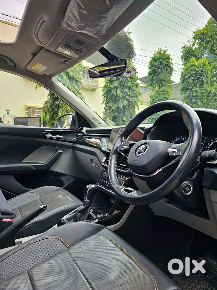 Skoda Kushaq 1.0 Tsi Style At, 2022, Petrol