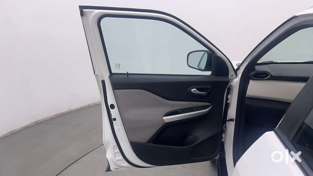 Nissan Magnite 1.0 Xl, 2021, Petrol