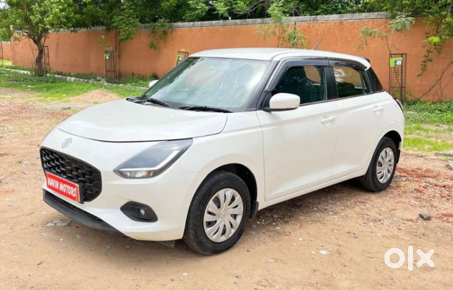 Maruti Suzuki Swift 1.2 Vxi (o), 2025, Petrol