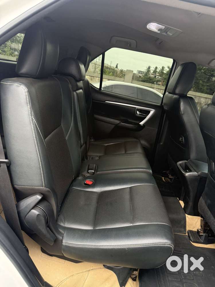 Toyota Fortuner 4x2 Mt 2.8 Diesel, 2022, Diesel