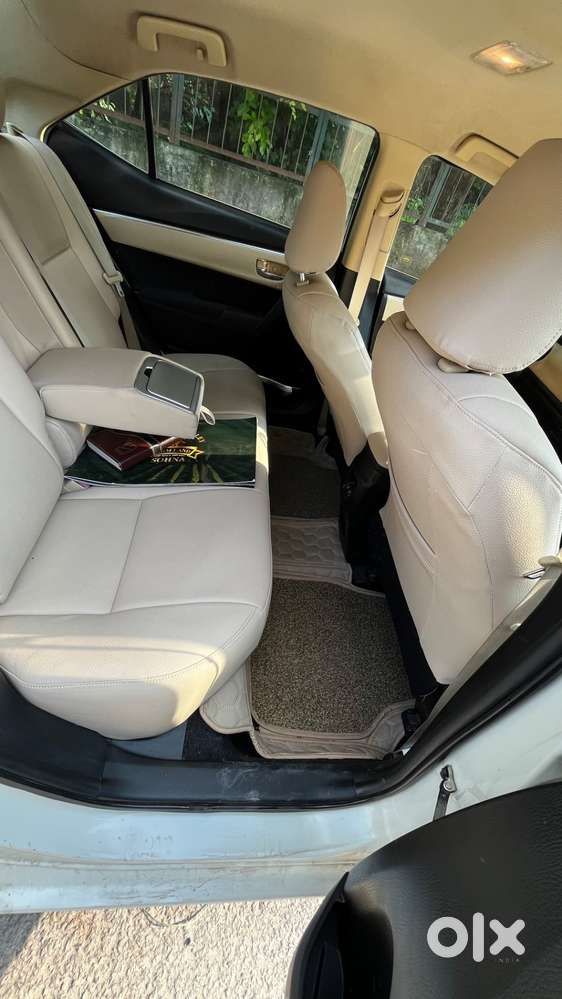 Toyota Corolla Altis 2018 Petrol Well Maintained