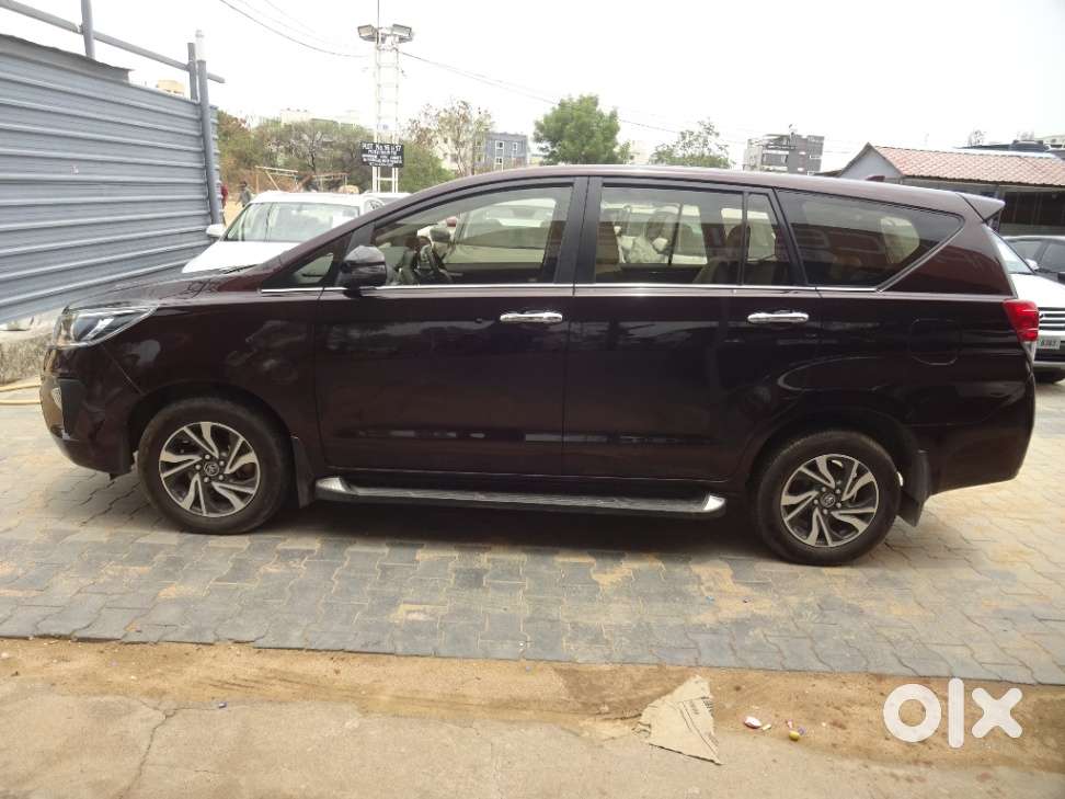 Toyota Innova Crysta 2.4 Vx Mt, 2020, Diesel