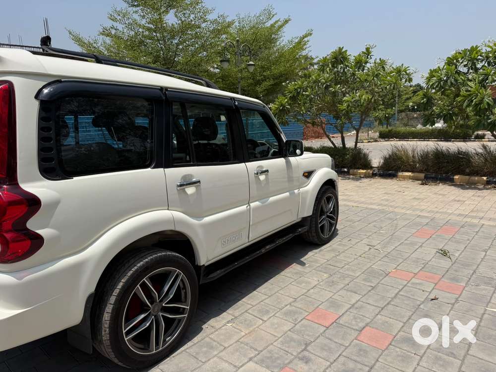 Mahindra Scorpio, 2017, Diesel
