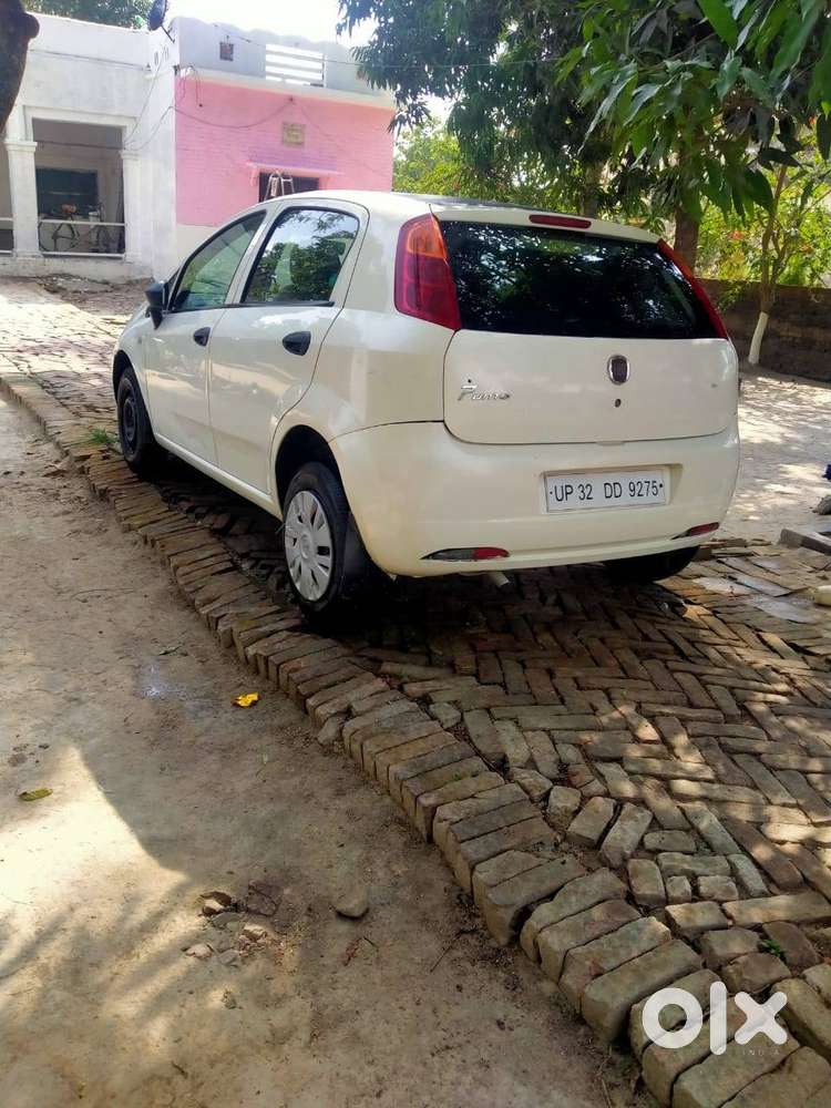 Fiat Grande Punto 2010 Petrol 50000 Km Driven