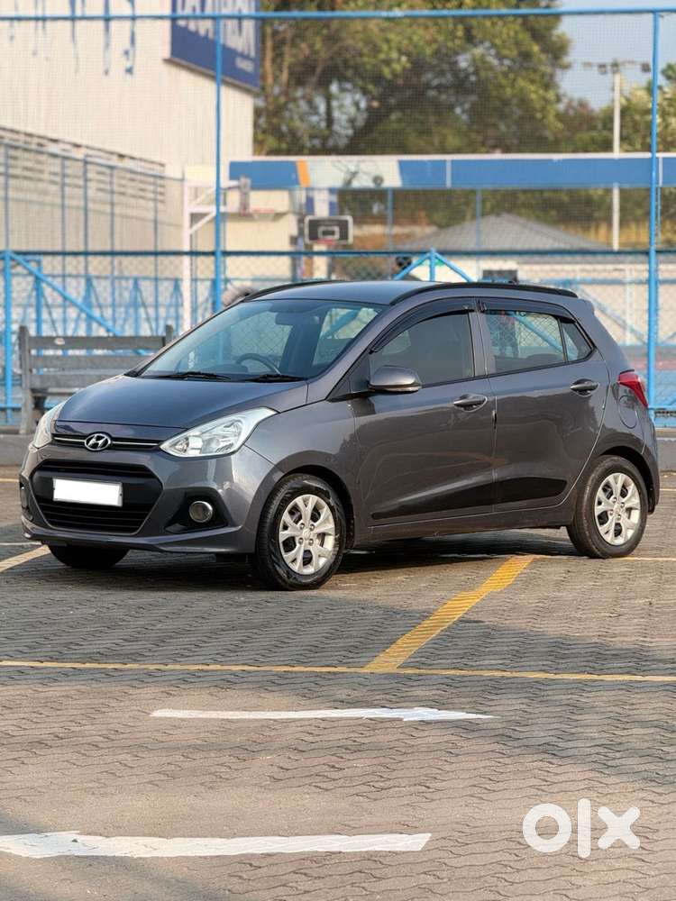 Hyundai I10 Sportz, 2015, Petrol