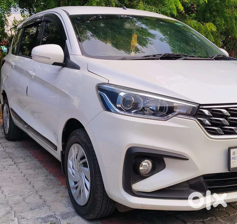 Maruti Suzuki Ertiga Vxi Abs Bs Iv, 2022, Petrol