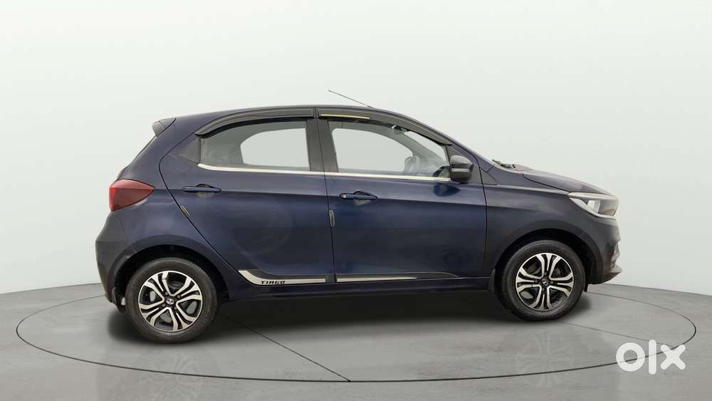 Tata Tiago 1.2 Revotron Xt, 2022, Petrol