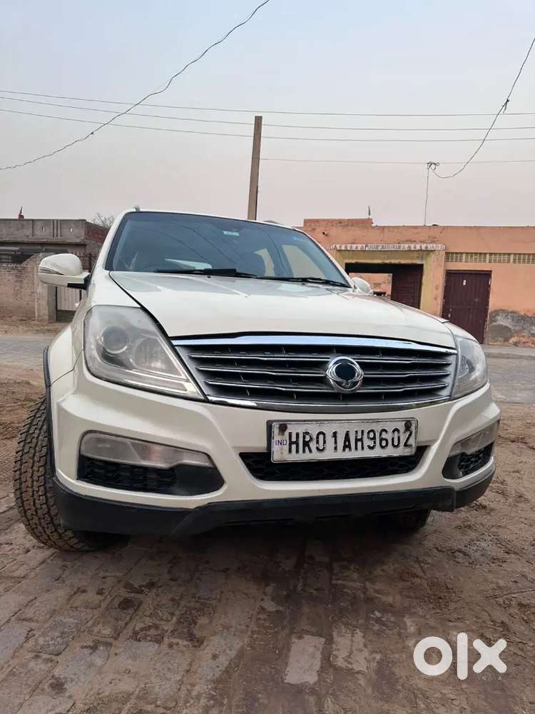 Mahindra Rexton 2014 ऑटोमैटिक