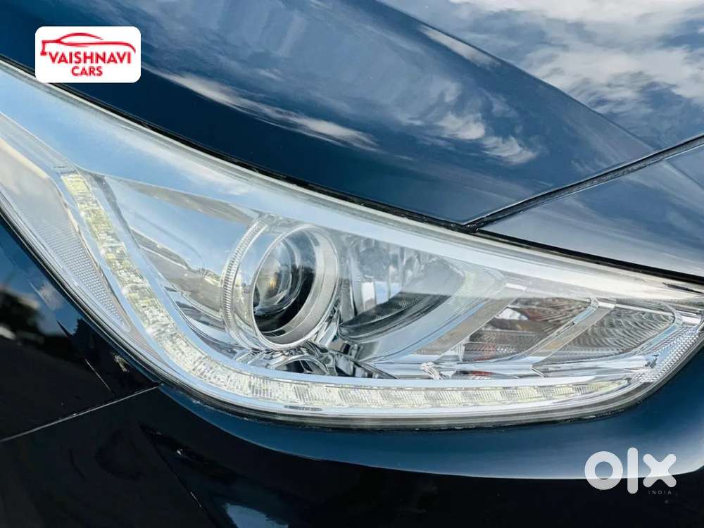 Hyundai Verna 1.6 Sx (o) Vtvt, 2019, Petrol