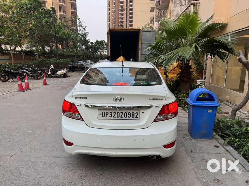 Hyundai Fluidic Verna 2011 Petrol 36700 Km Driven
