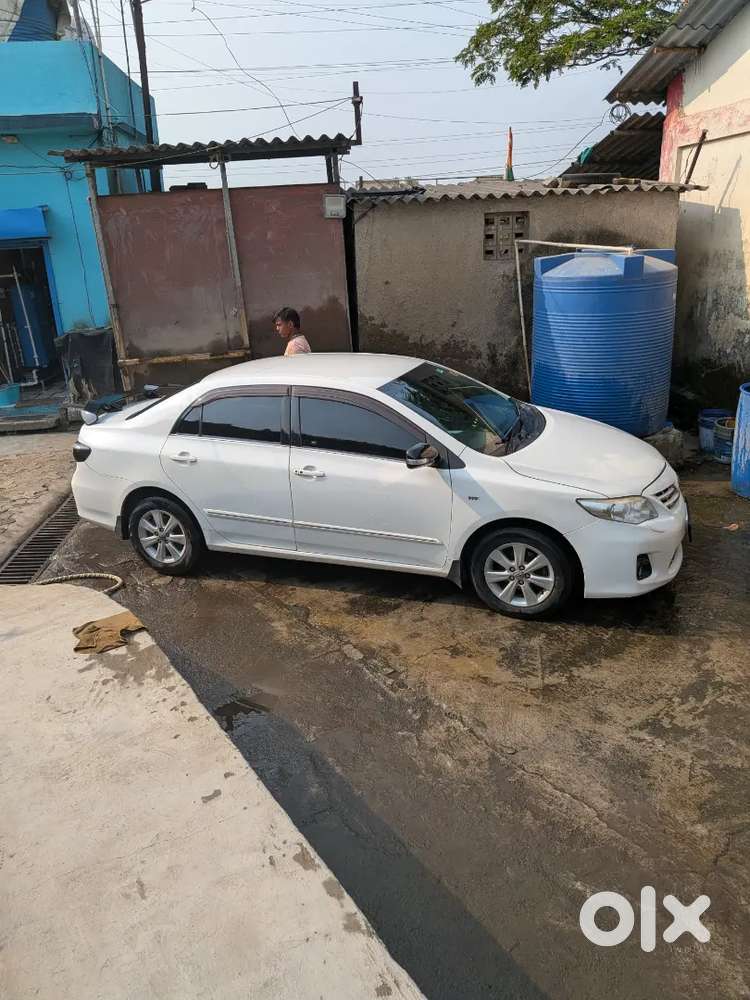 Toyota Corolla Altis 2011