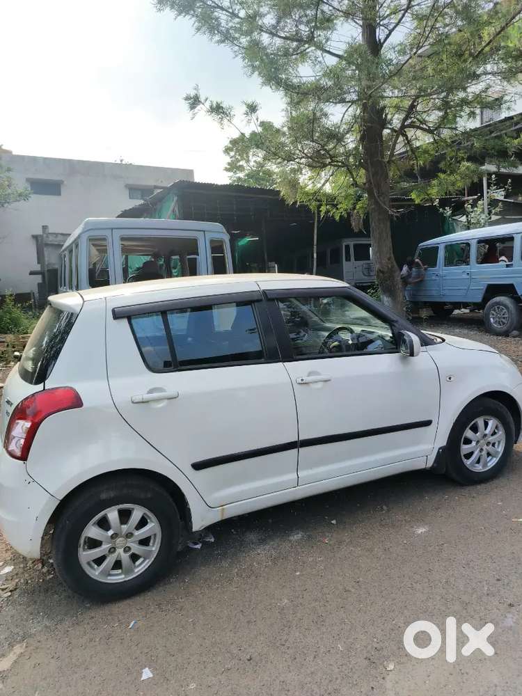 Maruti Suzuki Swift 2011