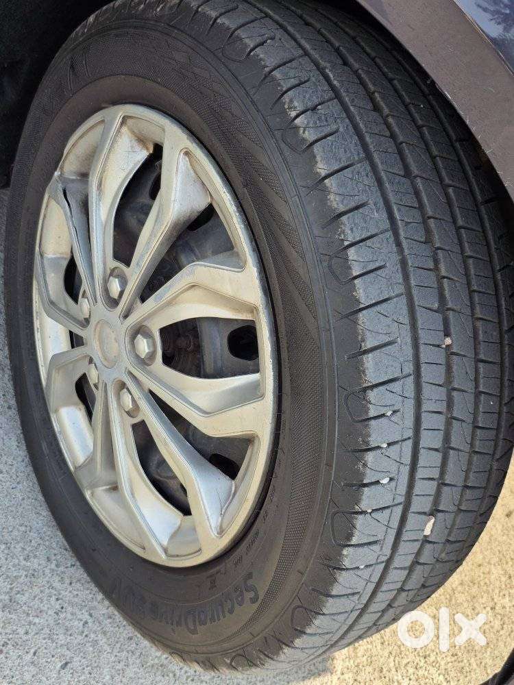 Mahindra Marazzo M4, 2020, Diesel