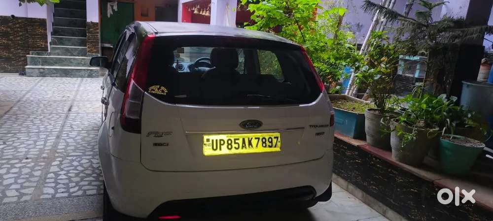 Ford Figo 2013 Diesel 74600 Km Driven
