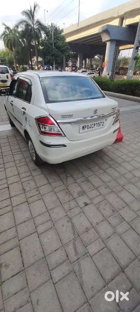 Maruti Suzuki Swift Dzire 2015