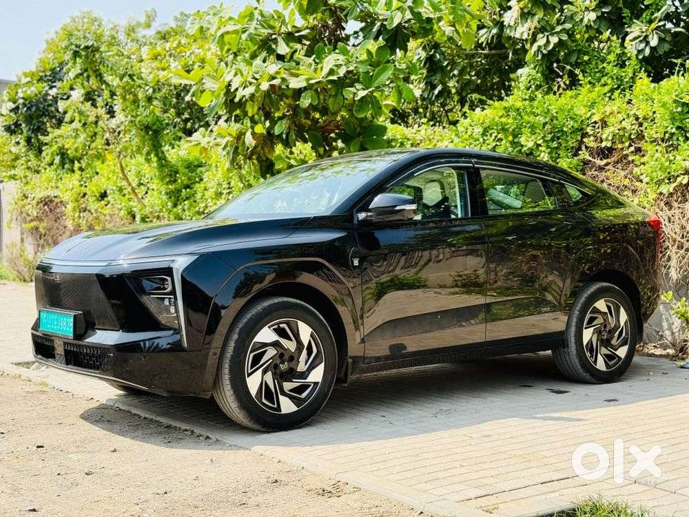 Mahindra Xev 9e Three B79 Kwh, 2026, Electric