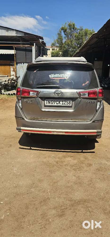 Toyota Innova Crysta 2017 Diesel 110000 Km Driven