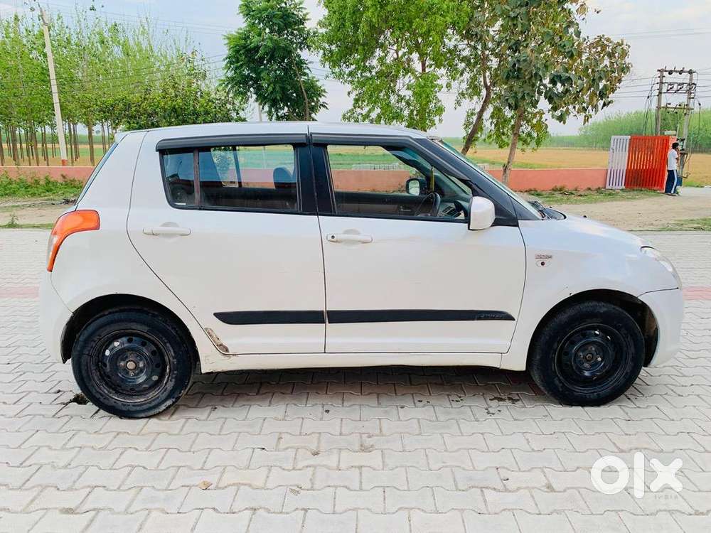 Maruti Suzuki Swift 2010 Diesel 148873 Km Driven