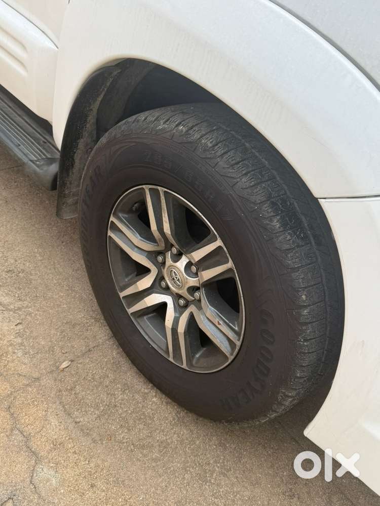 Toyota Fortuner 2012 Diesel Well Maintained