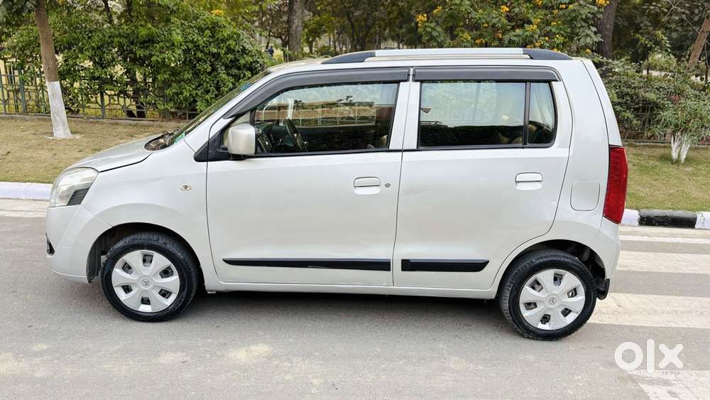 Maruti Suzuki Wagon R Vxi, 2011, Petrol