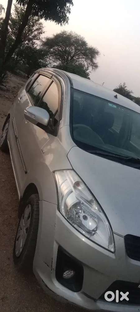 Maruti Suzuki Ertiga 2012 Diesel 165000 Km Driven