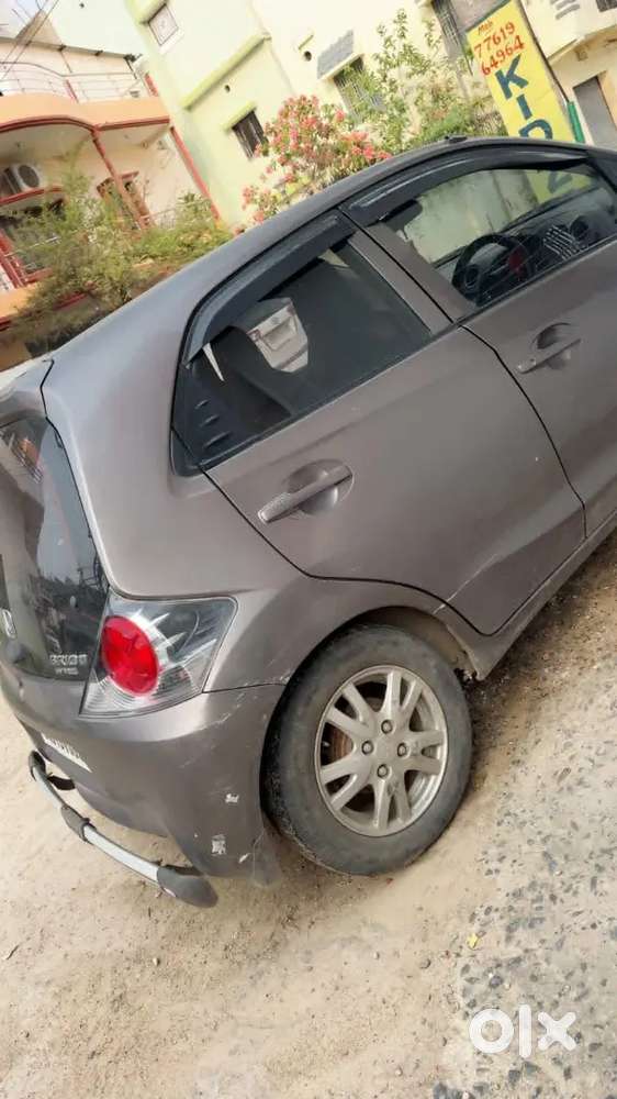 Honda Brio 2013 Petrol Well Maintained