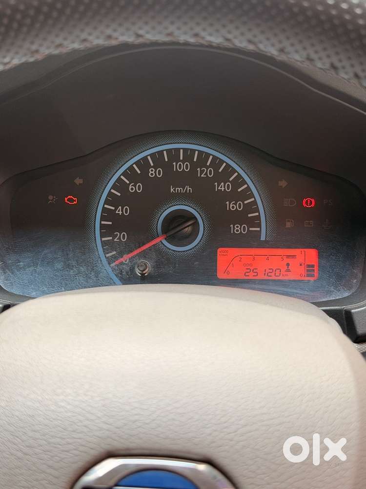 2017 Datsun Redigo Petrol
