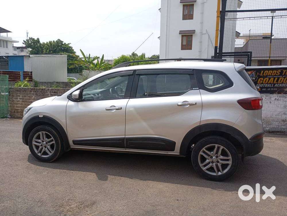 Renault Triber Rxz, 2020, Petrol