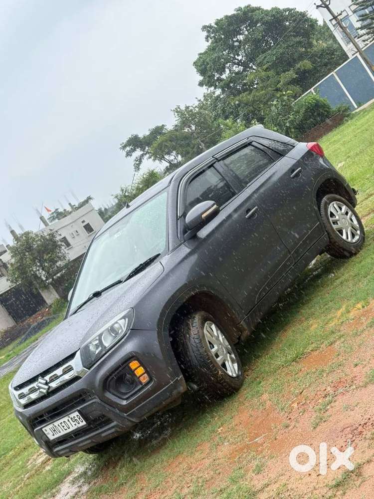 Maruti Suzuki Brezza Vxi At, 2021, Petrol