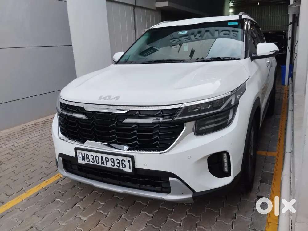 Kia Seltos Petrol Manual 2024 Year , Panaramic Sunroof