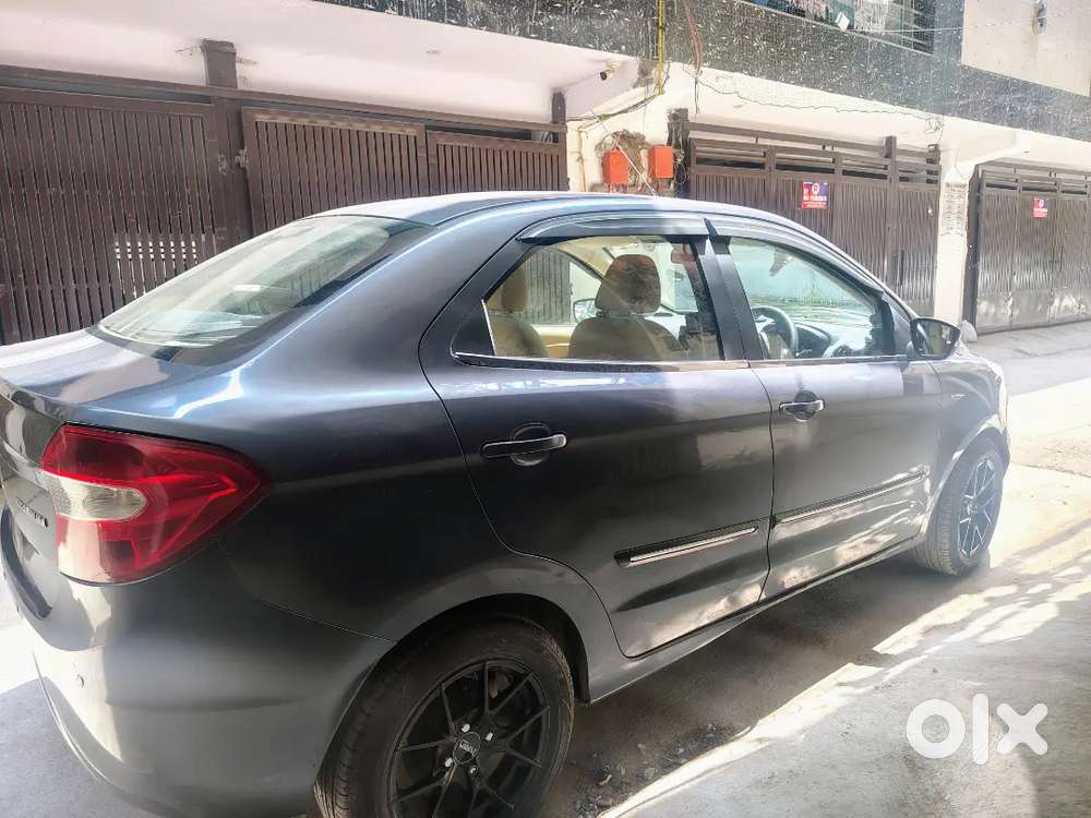 Ford Figo Aspire Titanium