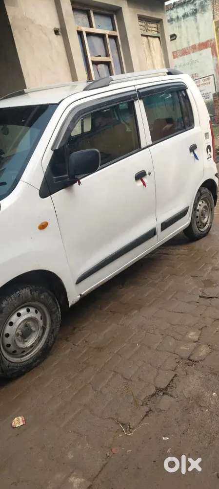 Maruti Suzuki Wagon R Flex Fuel 2014 Cng & Petrol 800000 Km Driven