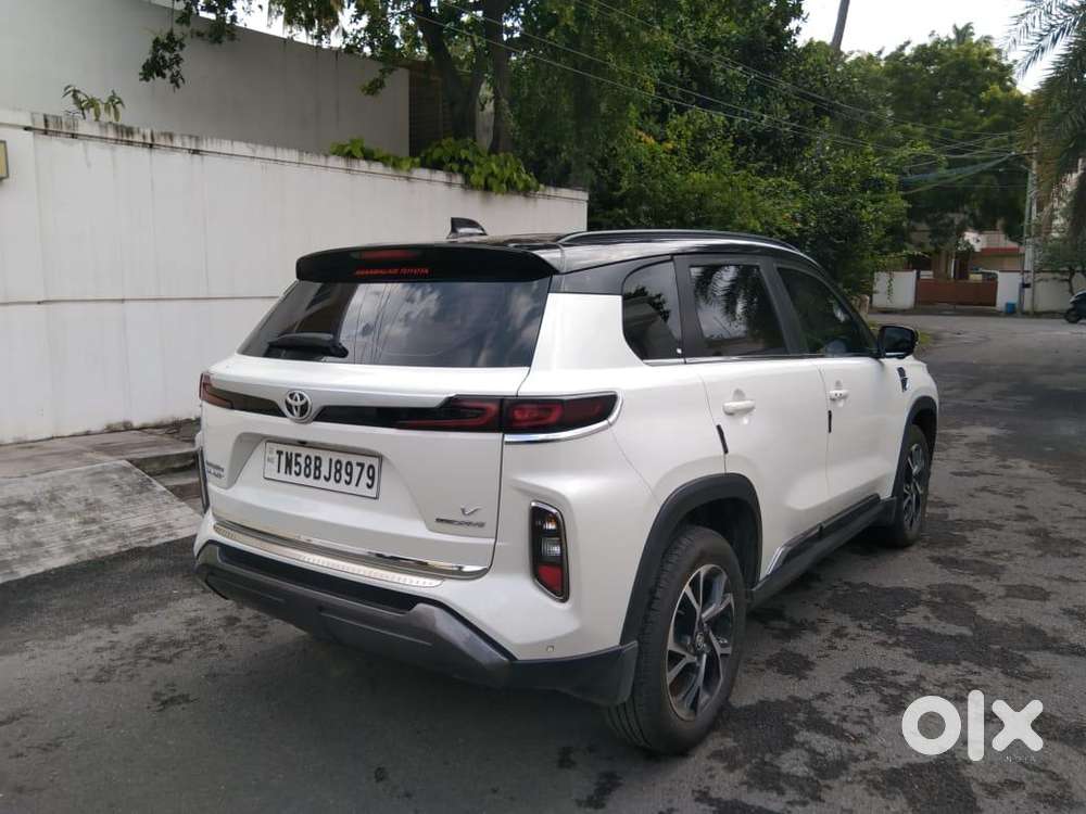 Toyota Urban Cruiser Hyryder 1.5 V Neo Drive, 2023, Petrol