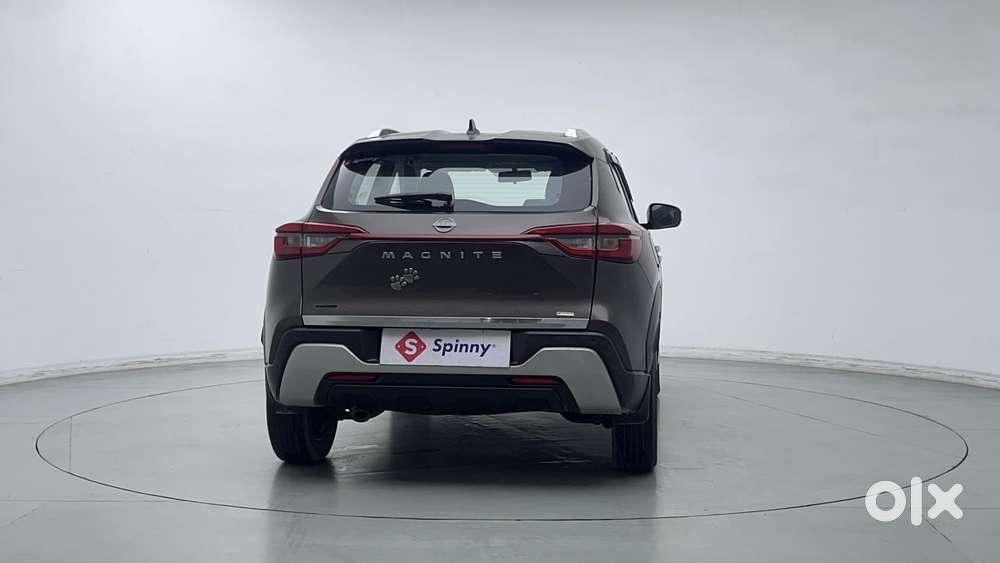 Nissan Magnite Xv Turbo, 2022, Petrol