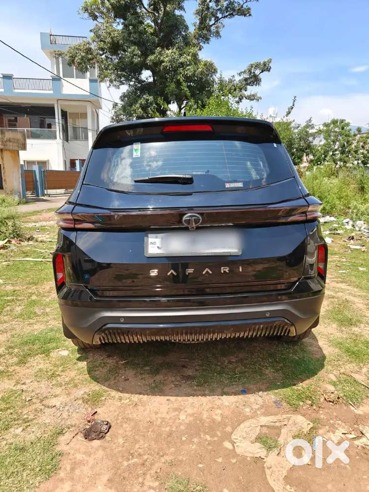 Only 2 Years Old Tata Safari 2024