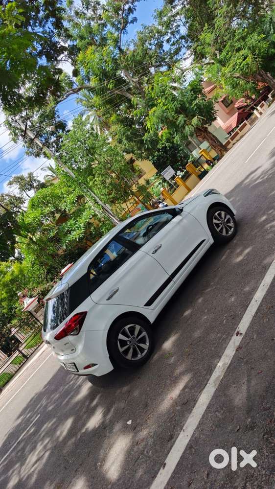 Hyundai I20 Sportz 1.2 Bs-iv, 2015, Petrol