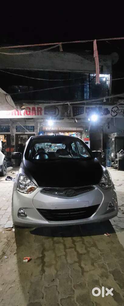 Hyundai Eon Era 2016 Petrol Manual Both Key Available